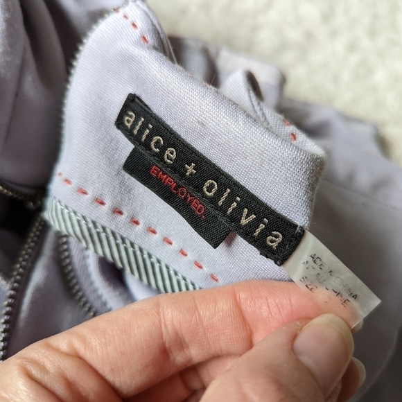 Alice + OLIVIA Lilac Victoria Peplum Dress 2 XS - Picture 7 of 12